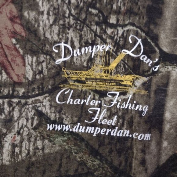 Men's Camouflage T Shirt Dumper Dan's Charter Fishing Fleet Sz.M - Picture 4 of 7